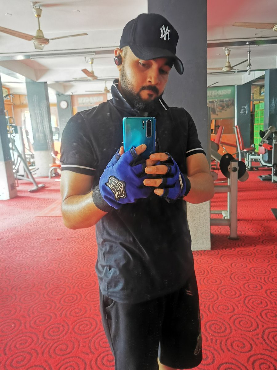 AnikisAnik's tweet photo. #morning #workout #transformation #happylife #leaning #pleased #sunnyday https://t.co/VoYzYzBlpt