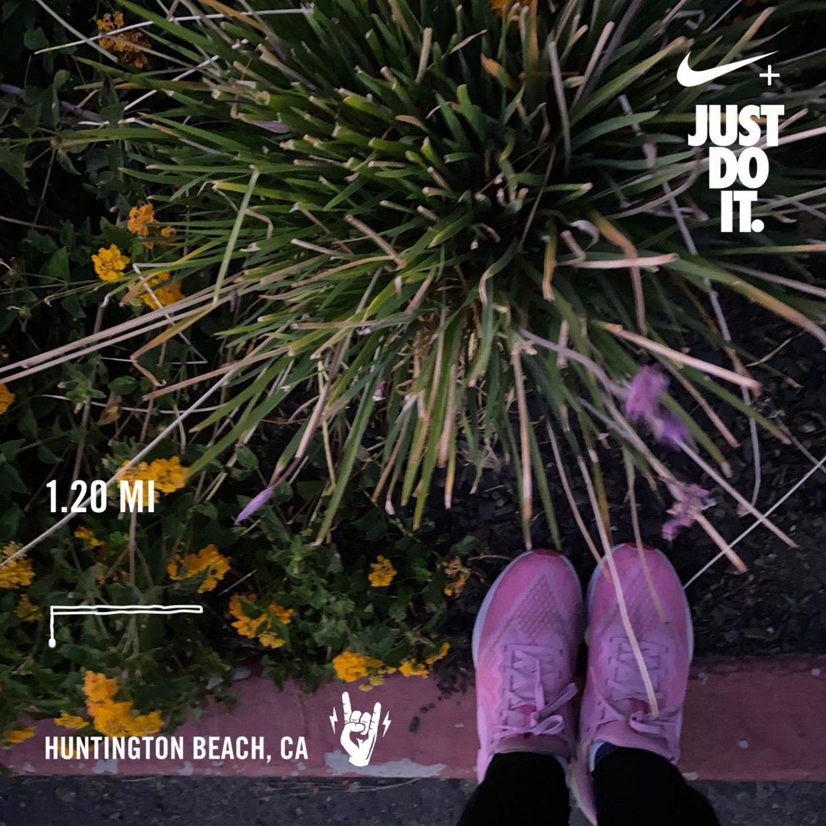 AVASradiance's tweet photo. Ran 1.20 miles with Nike Run Club. Social distance running date with Bae!! #socialdistancerunclub #socialdistanceronarun #ronarun #socialdistancerunningdate #socialdistancedating #runalexeyeva #avasradiancefitness #bosschickrunningcrew #NRC https://t.co/loDF8wGIhr