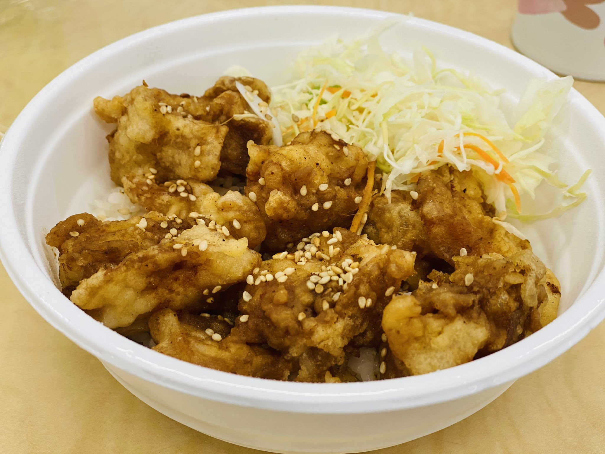 東急自動車学校 公式 キッチンカー からあげ処長寿さん からあげ丼 からあげも ご飯もたっぷり入って食べ応えあり お昼にどうぞ 東急自動車学校 多摩市 唐木田 教習所 教習車 からあげ処長寿 T Co Mmztjyoyec Twitter 東急自動車学校 公式 キッチンカー からあげ処長寿さん からあげ丼 からあげも ご飯もたっぷり入って食べ応えあり お昼にどうぞ 東急自動車学校 多摩市 唐木田 教習所 教習車 からあげ処長寿 T Co Mmztjyoyec Twitter