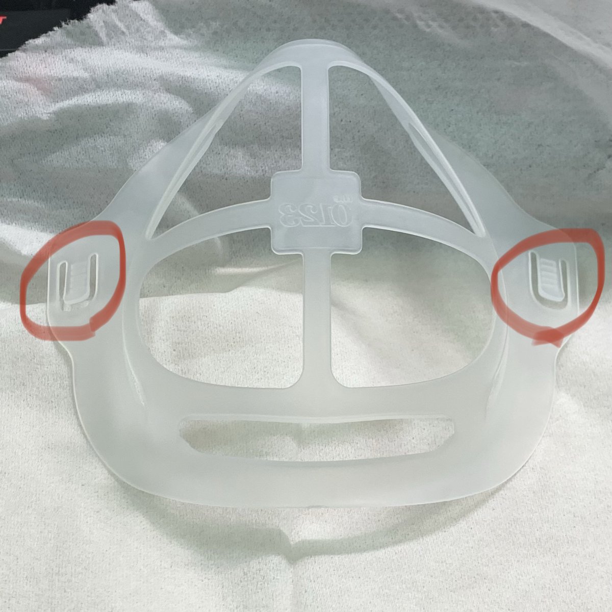 しきじろう アート引っ越しセンターのマスクの中のフレーム 空間があるのがとても調子が良い 快適性は上がる ただ暑くなくはならないので もしなってたら隙間空いてるよ マスクに引っ掛ける耳は正直すぐはずれるので蛇足 後でちぎり取る しきじろう アート引っ越しセンターのマスクの中のフレーム 空間があるのがとても調子が良い 快適性は上がる ただ暑くなくはならないので もしなってたら隙間空いてるよ マスクに引っ掛ける耳は正直すぐはずれるので蛇足 後でちぎり取る