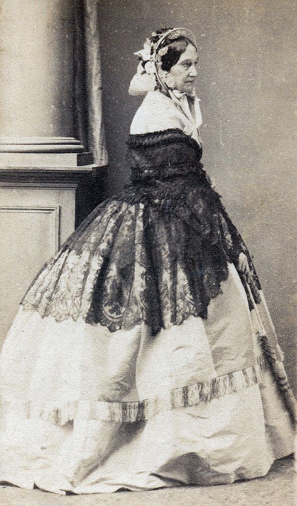 Her mother was half-Scottish, quarter-Belgian, quarter-Spanish María Manuela Enriqueta Kirkpatrick de Closbourn y de Grevigné.