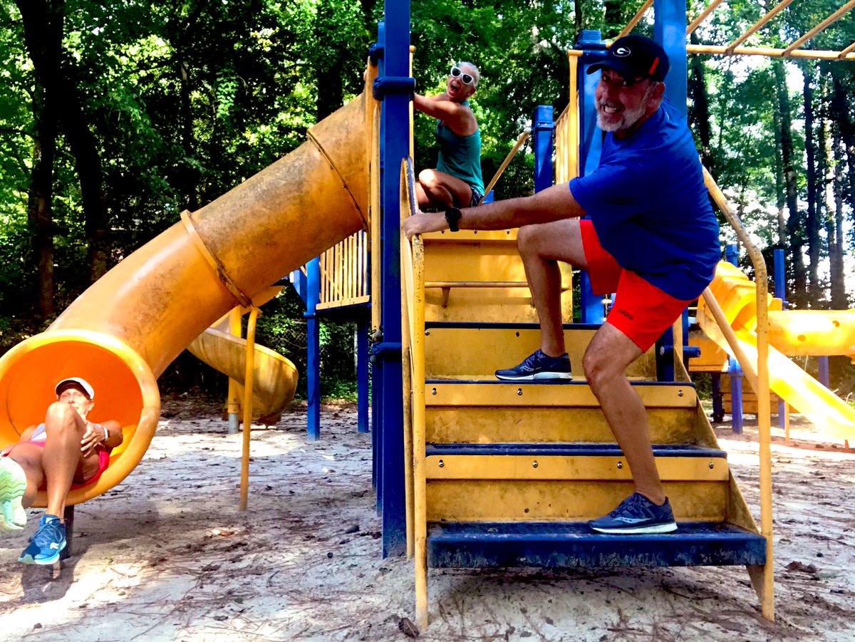 5k_chick's tweet photo. Theme week for the #runningcrew
Its game week! Today was the runners version of Chutes and Ladders called Uphills and Downhills! 4 miles of hills #hillsmakeusstronger๐ #1200milesin2020 #runnerfriendsarethebestfriends #wemakerunningfun #RADrabbit ๐ฐ #borntorunfree https://t.co/wuYLpQxNcz