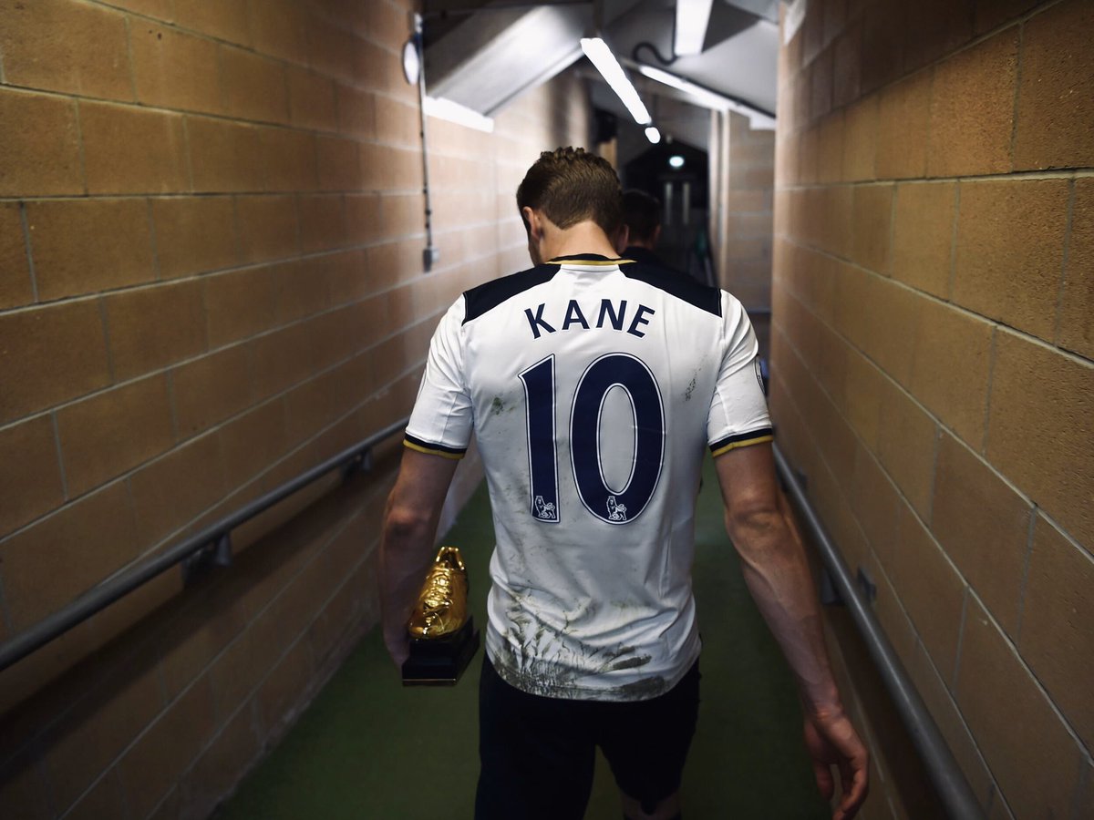 AnasFTL's tweet photo. Happy birthday to the best striker in the world. 285 appearances and 187 goals for Tottenham Hotspur. One of a kind, one of our own. So fortunate to have him playing for my club. Many happy returns, @HKane. https://t.co/nBOKrRIvK9