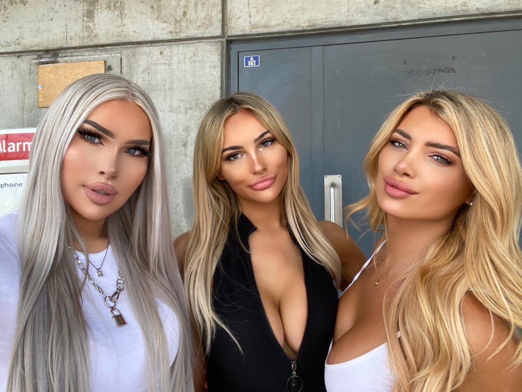 Cambellxo's tweet photo. we’re about to move in together. 3 trans girls in london &amp; thriving luv 🥰 https://t.co/LNKVLQmKoP
