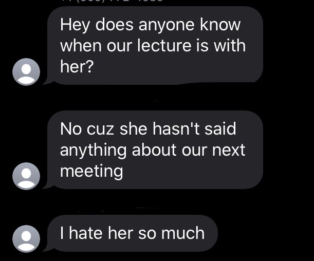pheleepe's tweet photo. Online classes 😐 https://t.co/7XeXIbd677