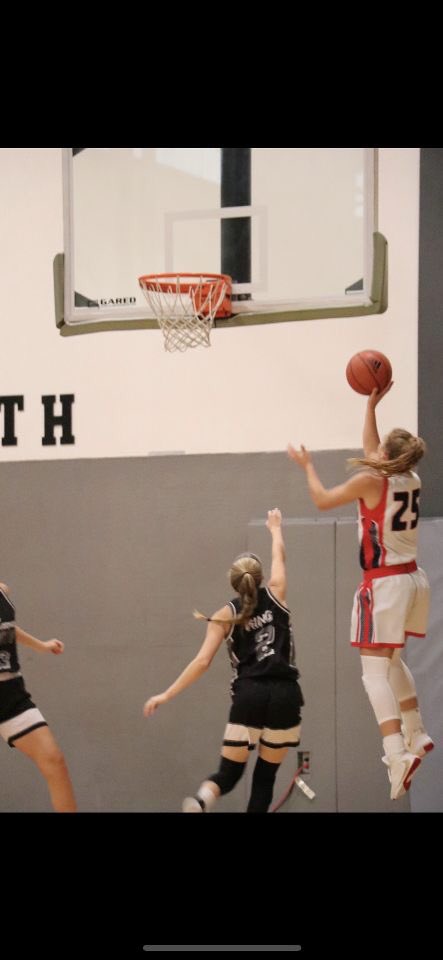 Blessed to receive an offer from Houston Baptist University!! @HBUWBB @HBUCoachDonna @HBUcoachanna <a href="/Platinumbball/">TX Platinum S40</a>