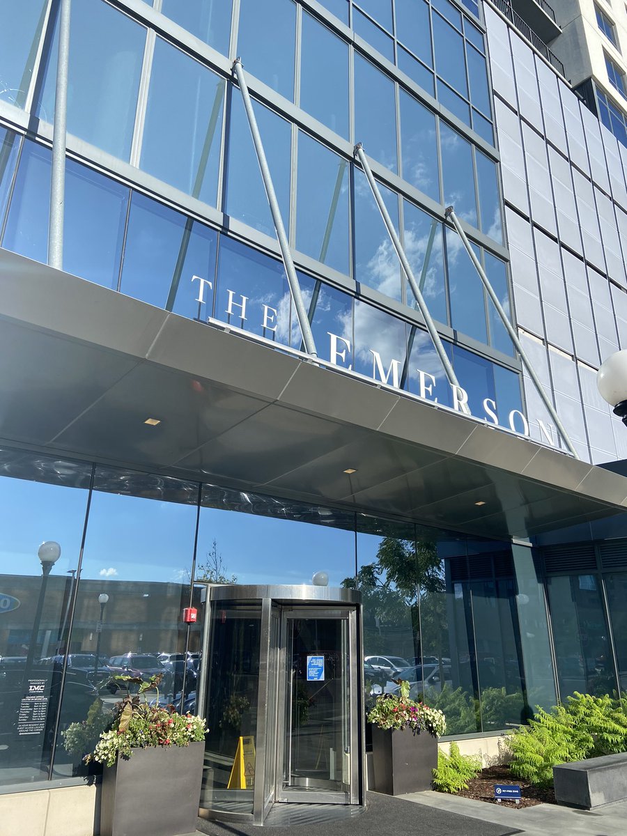 popifypops's tweet photo. Dropping pops for residents of The Emerson in Oak Park. Beautiful building with great staff! We love building pop drops! https://t.co/cKq2kJq1vV