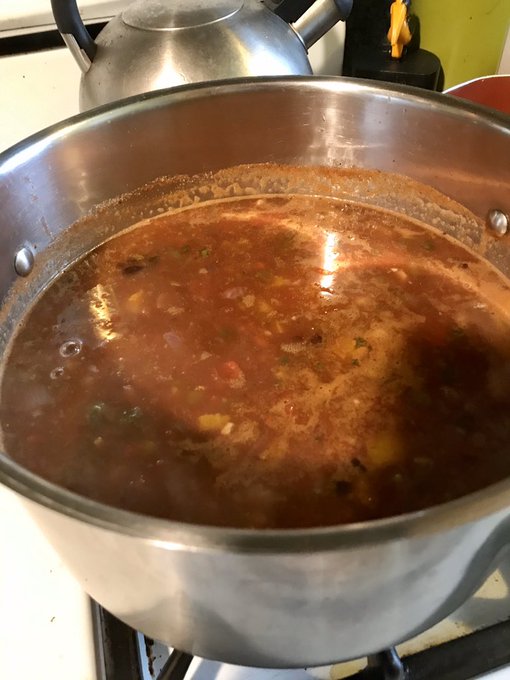 Get yourself a hot woman who can cook 😏 https://t.co/eEQwMAc2je<a href="/tag/mvsales"class="tags"><span>#mvsales</span></a>