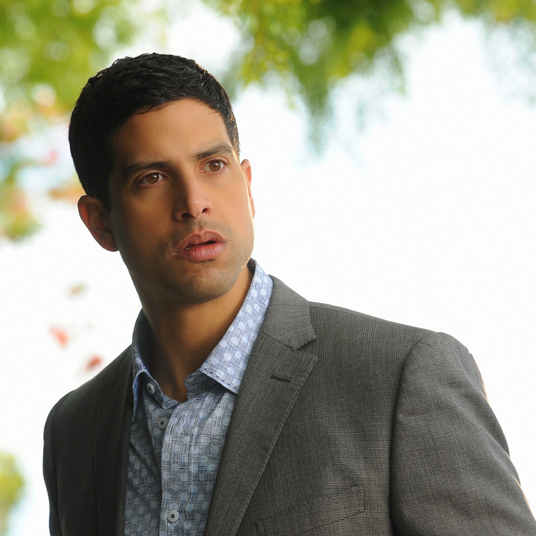iontv's tweet photo. Eric Delko x3
The perfect cure for your #MondayBlues. #CSMiami https://t.co/ICcVTfsomR