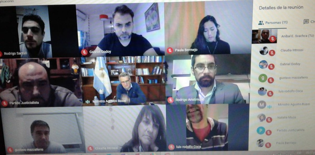 rodrisartori's tweet photo. Participaron del encuentro el Diputado Provincial Gabriel Godoy, el bloque de Concejales del FdT, el Partido Justicialista, Secretarios Generales y Adjuntos de las tres Centrales Obreras de Coronel Rosales y el Gerente General del Consorcio Puerto Rosales.

#ArgentinaUnida🇦🇷 https://t.co/weCM5kkqB3
