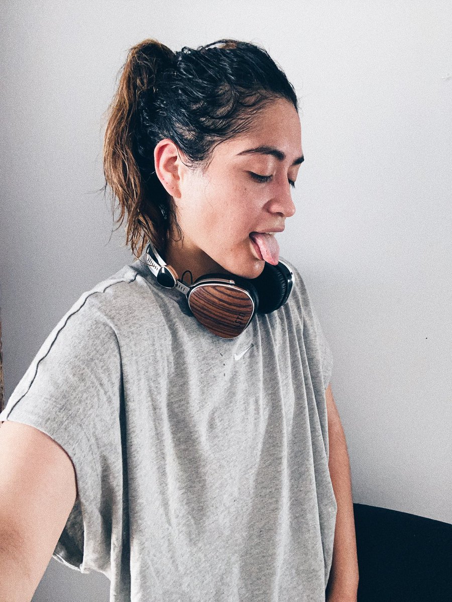 AWildNative's tweet image. Feeling myself lately ✨❤️