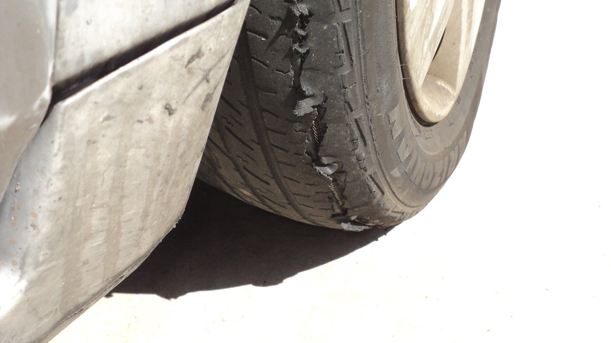 skye_machai's tweet photo. I think I have to buy some new tires. https://t.co/U2GLsEE2gI