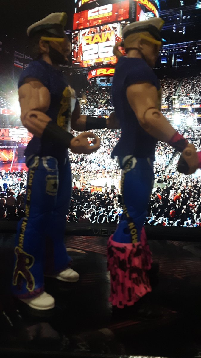 Breezango Elite Series 61. Sold as a set. $30