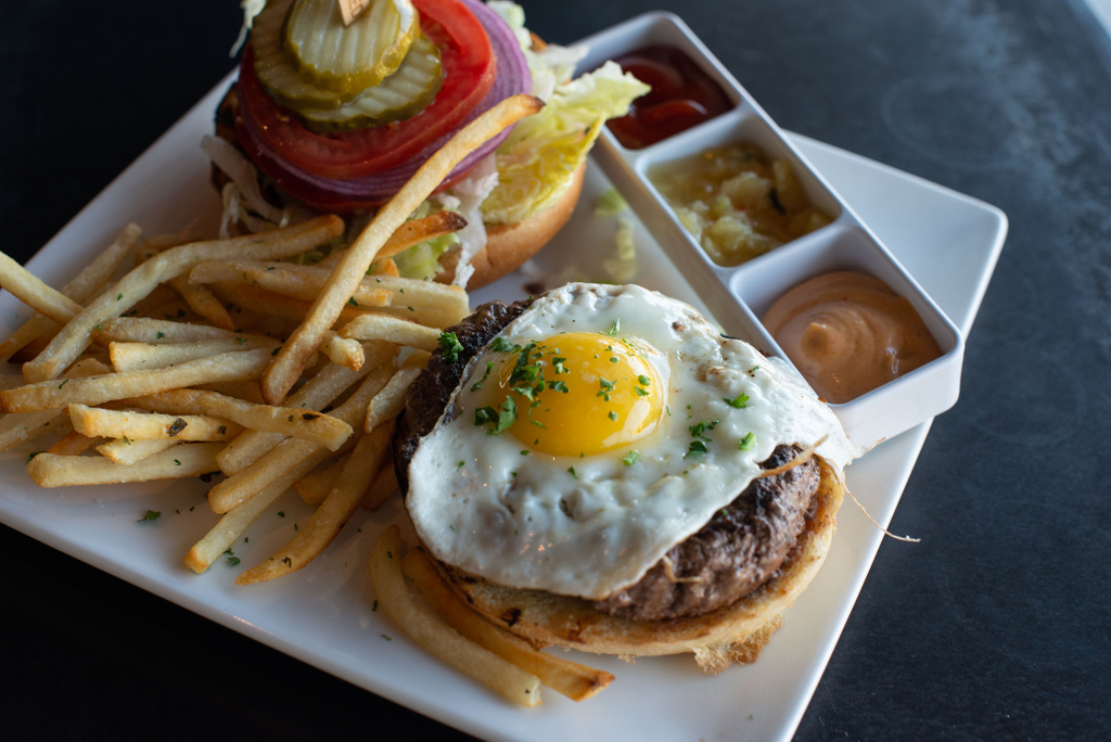 Monday night cravings! Tower Burger with an egg added. 😋
