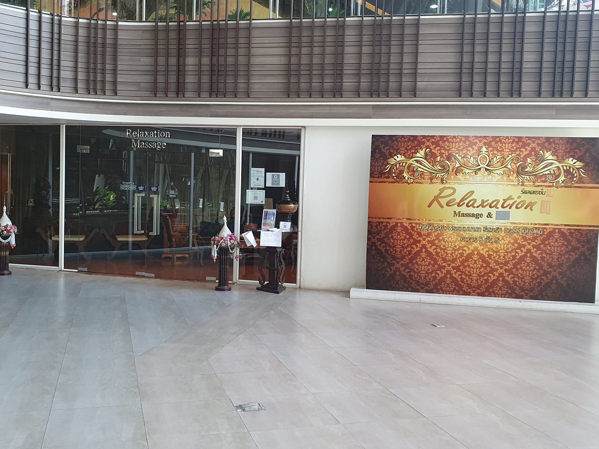 TOTO22424's tweet photo. พรอมเมนาดาเชียงใหม่ คนน้อยดี มานวดผ่อนคลาย ...ร้านนี้ก็มีอะไรดีแฮ่ะ... https://t.co/WyQmiA0Stf