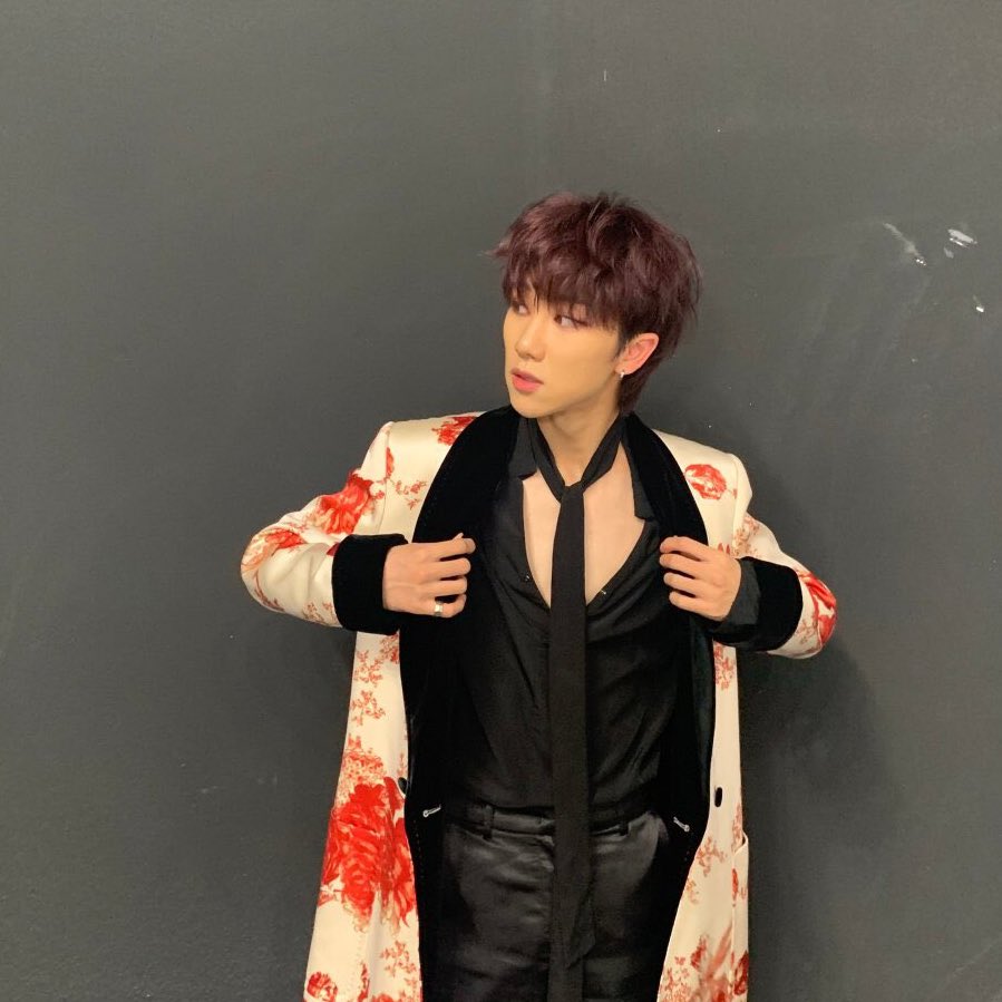the8pics's tweet photo. no one can do it like him https://t.co/rO81dYZuBd