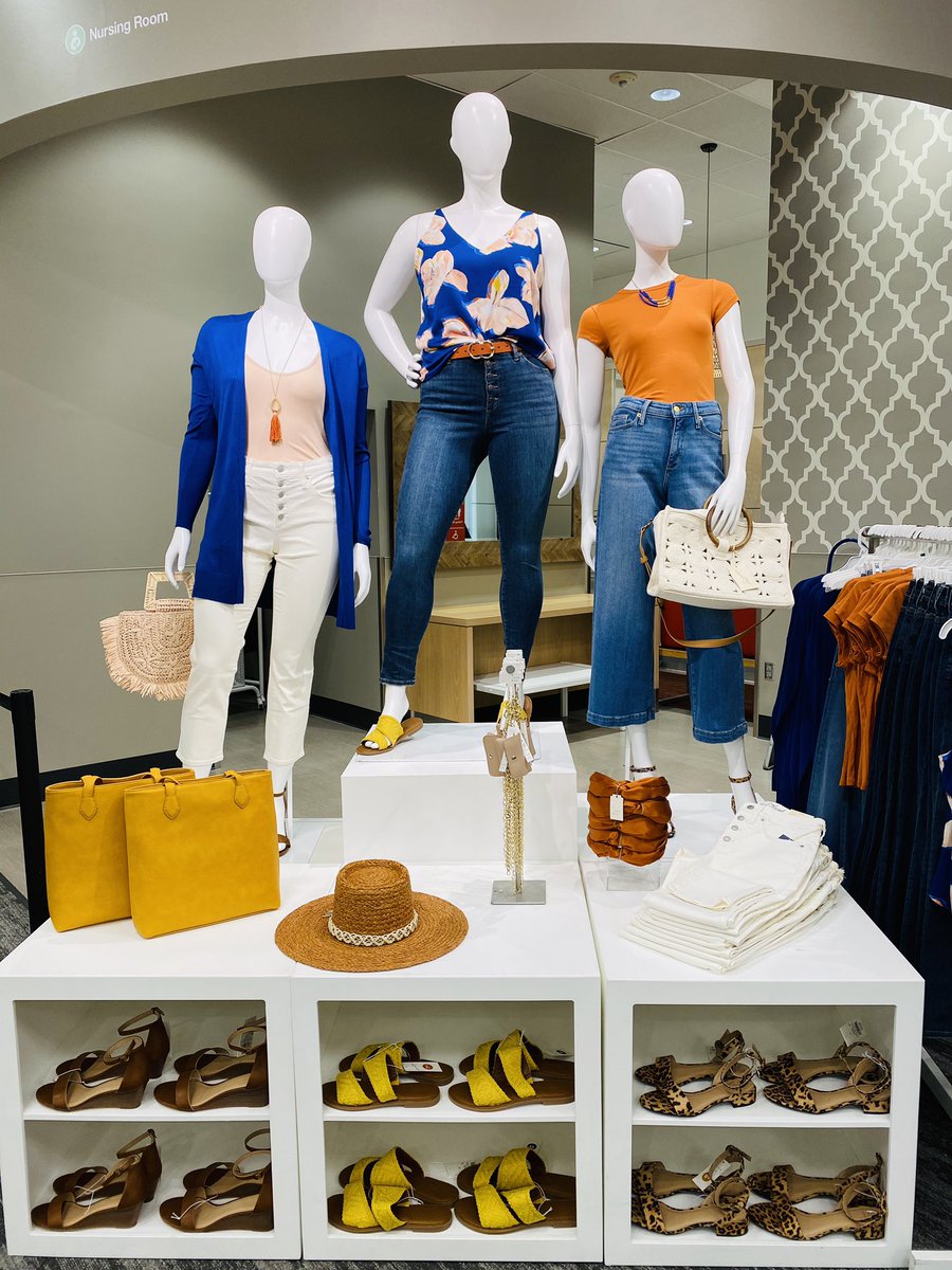 BryanJGTarget's tweet image. 🟨🟦🔊SOUND THE ALARM!🔊🟦🟨

It’s time for another #TrendMoment here at #T0069!! 🥳

🟧
🟧

Oranges, yellows and blues, oh my! 

🟦
🟦

Never miss an opportunity to mix and match from your favorite brands like #WildFable, #UniversalThread, and #ANewDay!! 

🎯