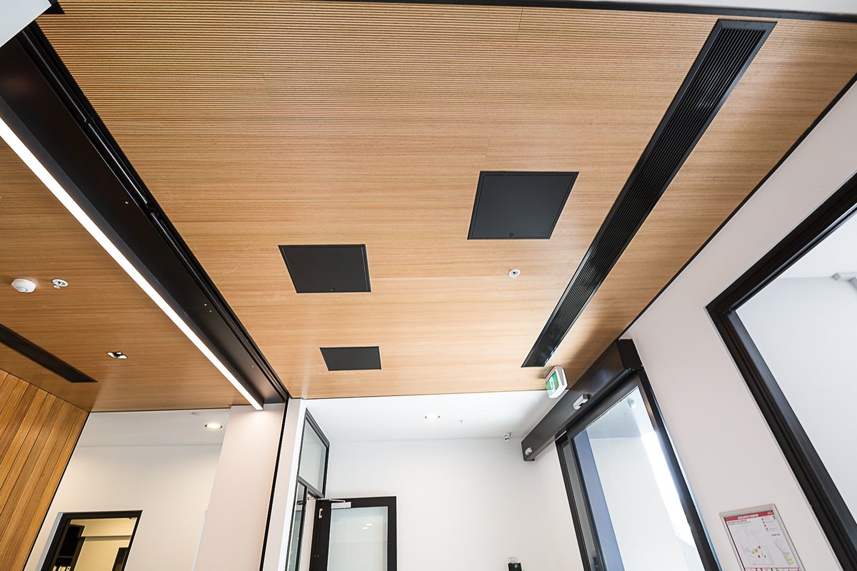 decorsystemsAU's tweet photo. Linear acoustic timber panels can be applied flat or curved for beautiful form across large or small surfaces. Flexible in design, the panels are available in a range of timber veneer, paint, melamine, laminate or metallic finishes. 
https://t.co/ELOUh3P8D0 https://t.co/QJ6PoF7LHs