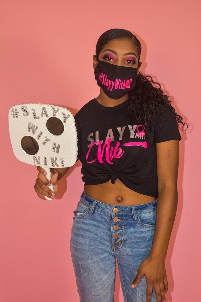 officially_nika's tweet photo. This pandemic only brung out the beast in me #SlayyWithNik💕💪🏾 Either you booking or looking https://t.co/ZdCT3NFQhv
