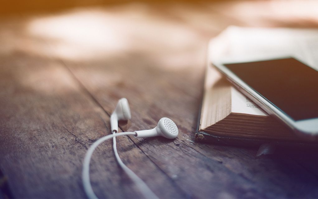 OutreachMag's tweet photo. "The nature of content consumption has morphed from in-person to online. Your faithful churchgoing congregation has been exposed to the online church. They have now tasted the honey and they like it."
https://t.co/qvnlRGNSgM
@seowhow  @HOGC https://t.co/yZVDYau5hm