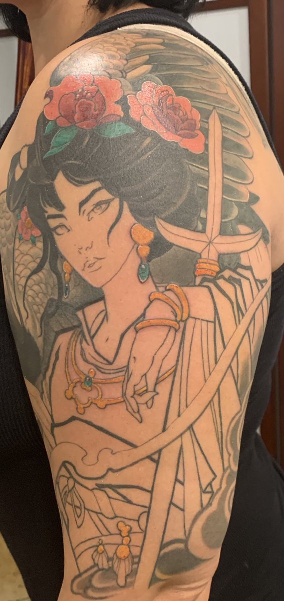 NikkiMStevenson's tweet photo. @utahmads Jon Lang is my artist. Studio 27 amazing color and line work. https://t.co/7amrNRnjVO
