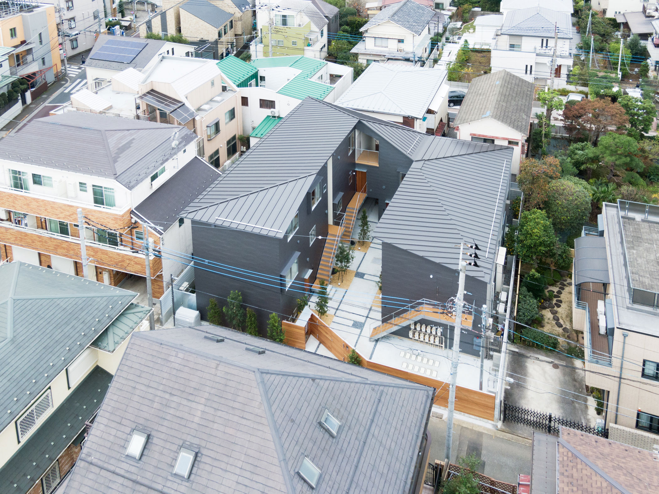 アーキテクチャーフォト 特集記事 川辺直哉建築設計事務所 辻昌志建築設計事務所による 東京 武蔵野市の集合住宅 吉祥寺の家 T Co Tym5gygp2m Photos C 太田拓実 T Co Tnajuqbtnb Twitter