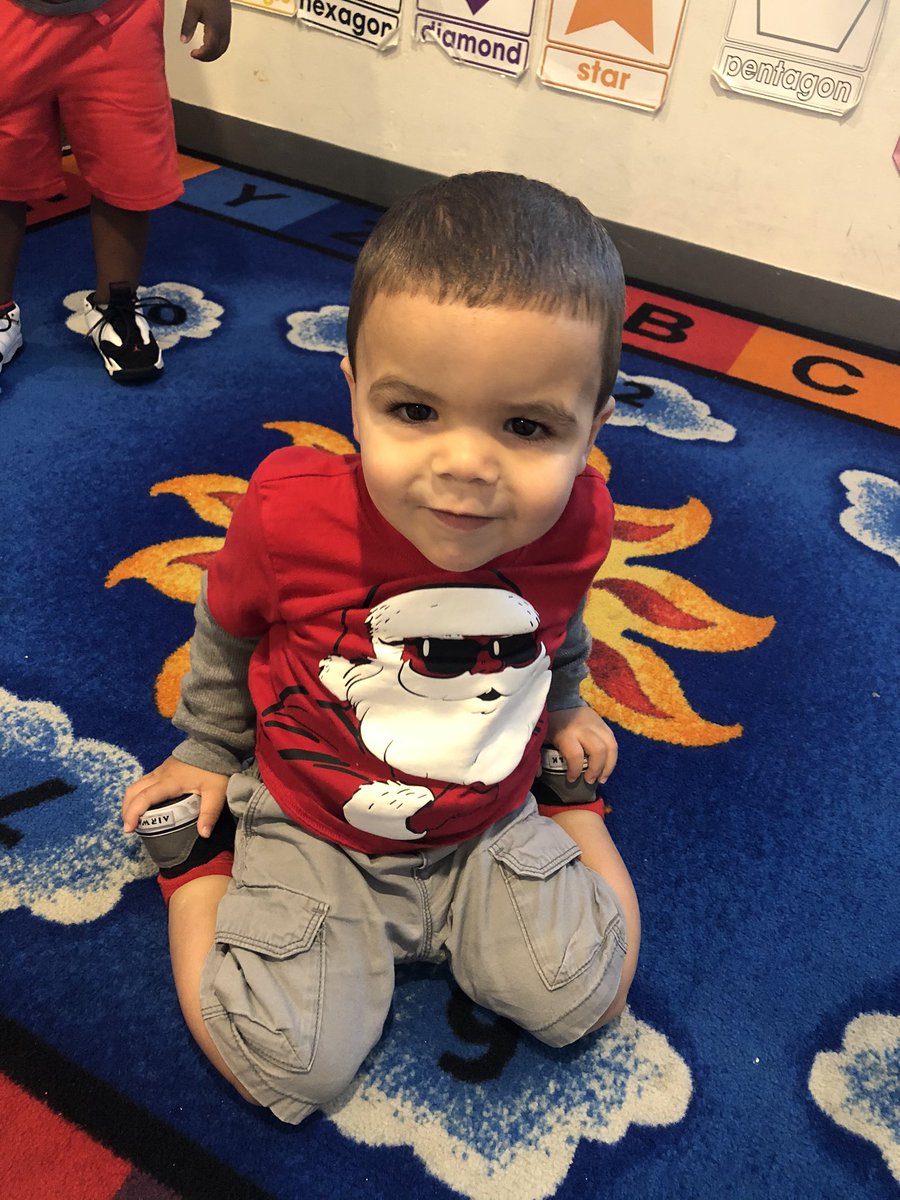 Unique Little Hands tweet media