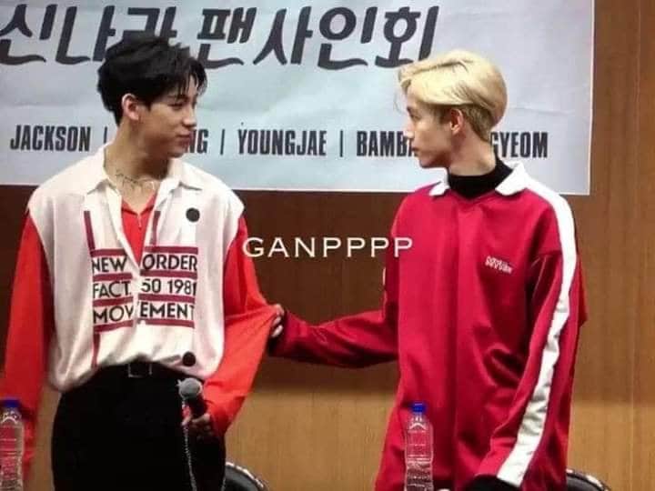 Kipkay13's tweet photo. หยุดยาว4วัน...งั้นหยุดที่น้องแล้วกันพี่จะได้มีกันต์ตลอดไป...ง้อววว😌😌
@GOT7Official 🐰🐍...
#MarkBa 🐰🐍...
#GOT7 🐰🐍... https://t.co/QGgeOSSr9v