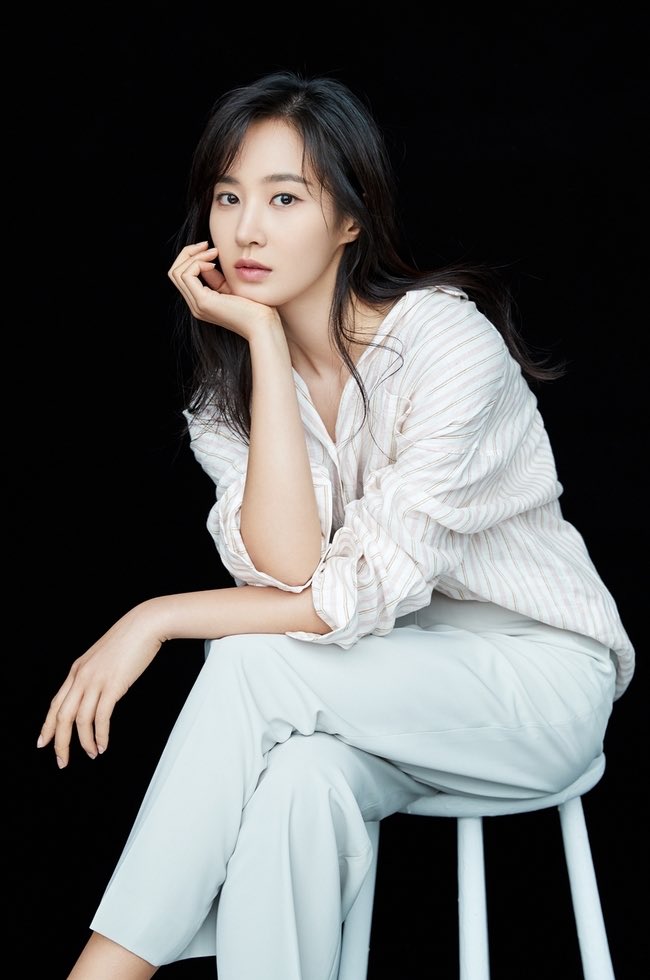 K Drama Casting On Twitter Kwonyuri Confirmed To Lead Sbs Medianet Drama Breakupsuspension She Will Act As The Female Lead Park Ga Ram Who Doesn T Lean On Anyone Because Of Past Pain And Trying