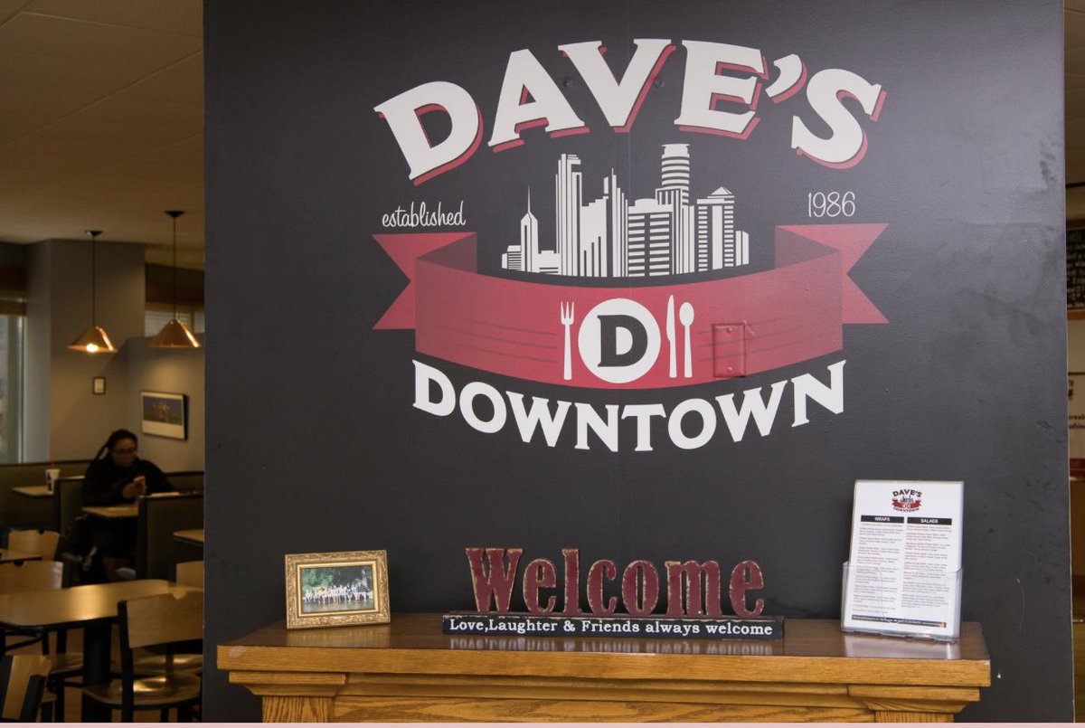 MeatSauce1's tweet photo. If you’re in the downtown area please stop by @DavesDowntownMN the place wails. It’s in the oracle building and the food shreds. https://t.co/DTRVAYtuJD https://t.co/ZHxFqGR3AJ