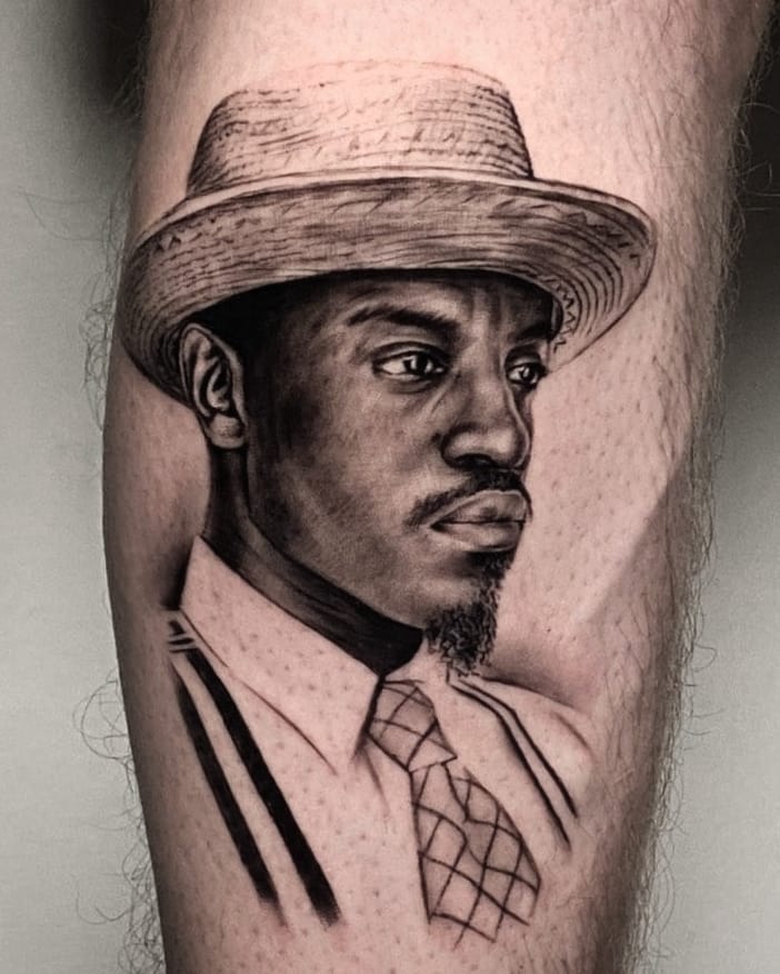 Pencilfingerz's tweet photo. Alright guys, I'm about 8 months into my apprenticeship.  Here are some of my favorite pieces do far... would love if you could spread the word! 🙏 https://t.co/QZ9I5PhJL2