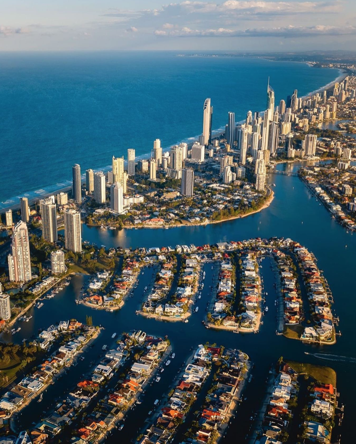 SaltRealtyGC's tweet photo. GUEST MANAGEMENT FOR YOUR HOLIDAY RENTAL.
We believe #communication is essential to a successful stay, therefore we speak with your #guests before, during and after each stay.
We respond to #enquiries and #bookings. 
https://t.co/3sOFMcQvUI 
#notmyimage https://t.co/zEpoLOfbM0