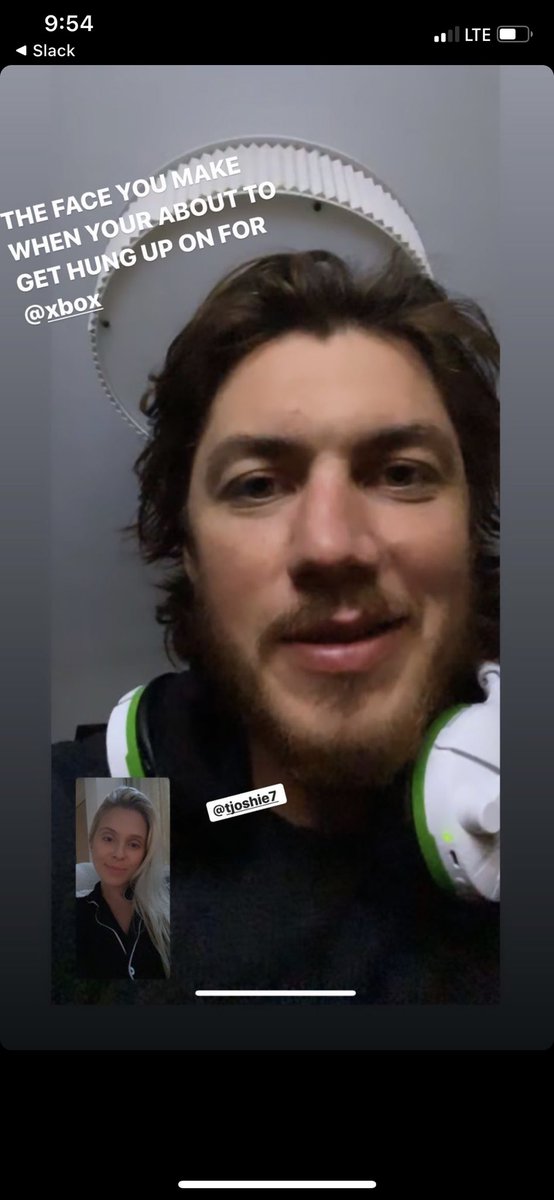 He’s already got the headset on. Ruthless <a href="/TJOshie77/">TJ Oshie</a> 😂😂

(Via: IG/<a href="/laurencosgrove3/">lauren oshie</a>)