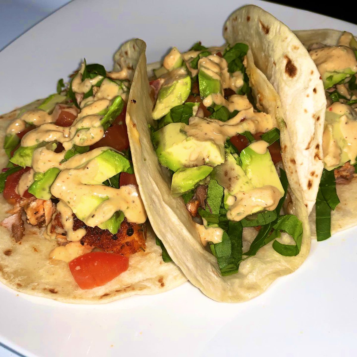 LouBoo_'s tweet image. Salmon tacos w/ Spicy tarter sauce ... Inspired by my Hometown Oakland 🔥