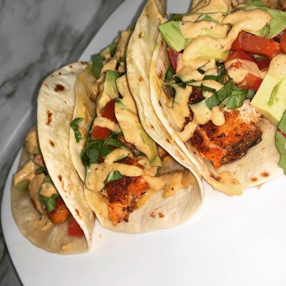 LouBoo_'s tweet image. Salmon tacos w/ Spicy tarter sauce ... Inspired by my Hometown Oakland 🔥