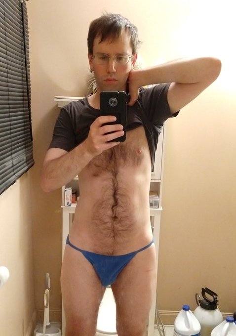 Please excuse my just woke up hair and face lol. I am getting so skinny with this intermittent fasting