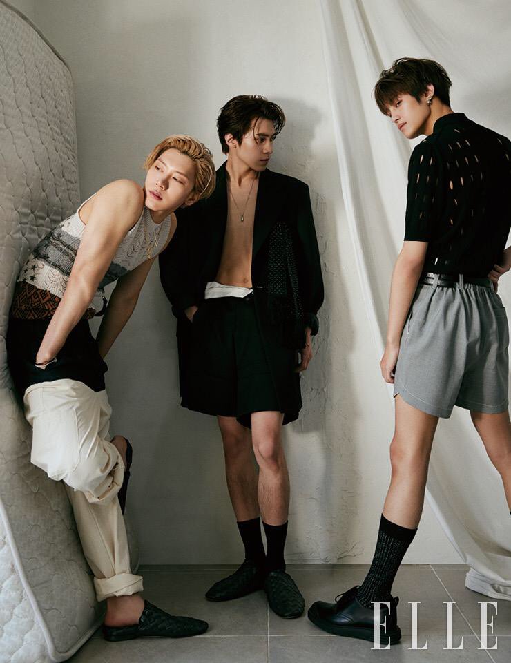 SM_NCT's tweet photo. 200501 #WayV for Elle Korea - May 2020 Issue

#TEN, #HENDERY &amp; #YANGYANG 
https://t.co/1YP4MfVm4j https://t.co/X4esTzmFKT