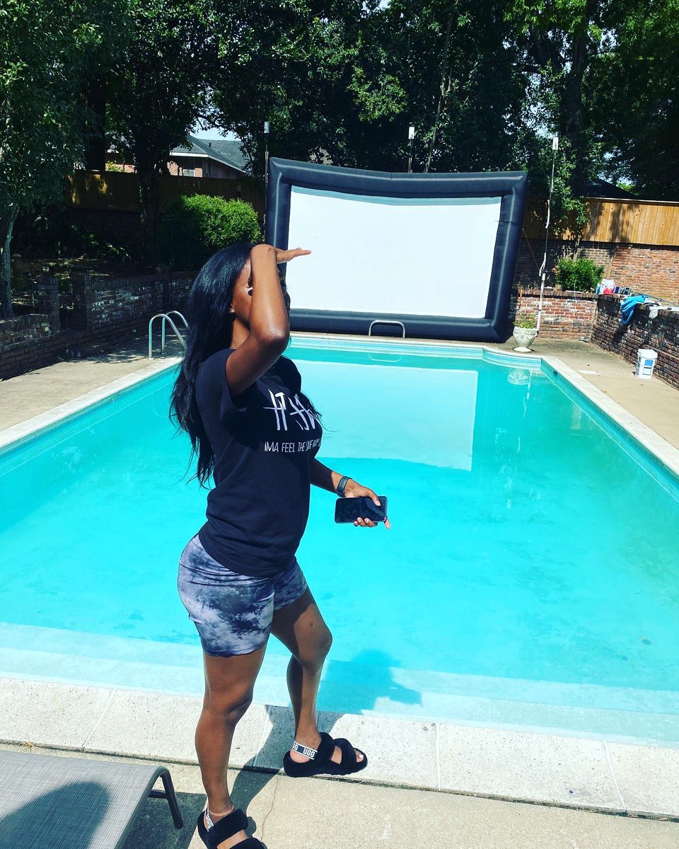 Niiq_'s tweet photo. Healthy and Blessed Stop Playing With Me Bitch 😂😂😩 https://t.co/qXjoHCUOdt