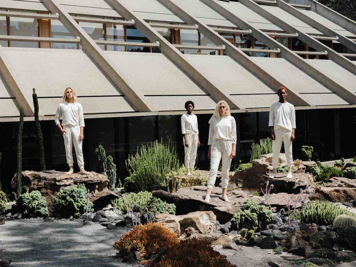 Canopyplanet's tweet photo. How Regenerative Fashion Goes Beyond Organic to Combat #ClimateChange: https://t.co/6cuWePuSz2

We have the solutions. Let's scale them. #NextGenSolutions

#ActOnClimate #forests #fashion https://t.co/C8vbp0vSsK