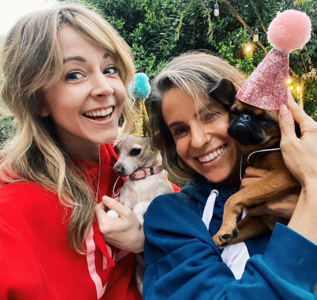 LindseyStirling's tweet image. Another quarantine birthday in the books! #roommates