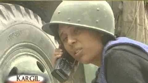 Akshaykumar_sp's tweet photo. On This #KargilVijayDiwas2020
Remembering The First Women Air Force Warriors Gunjan Saxena &amp; Srividya Rajan Who Fought In Kargil War.

Respect #IndianArmy
Jai Hind 🇮🇳💙 #kargilheros #indianarmyourrealhero #VijayDiwas https://t.co/k5kzaaeoLH