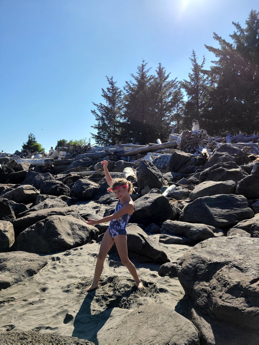 Colorful_Kimme's tweet photo. #PacificNorthwest #Vacation2020 
#DistancingOutdoors #PacificOcean https://t.co/G7UgFuVJ1y