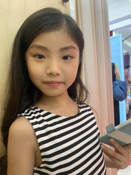 Twitterのコスプレ画像22