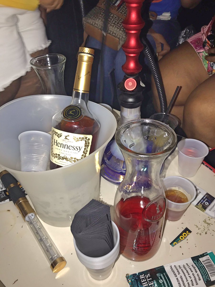 BossdonSoprano's tweet photo. VIP shit we do this every night ain’t nun new #VIRAL #MOVIE #GETCONECTED @YBENETWORK @AnothaHitMANNN https://t.co/msNnzMQU6B