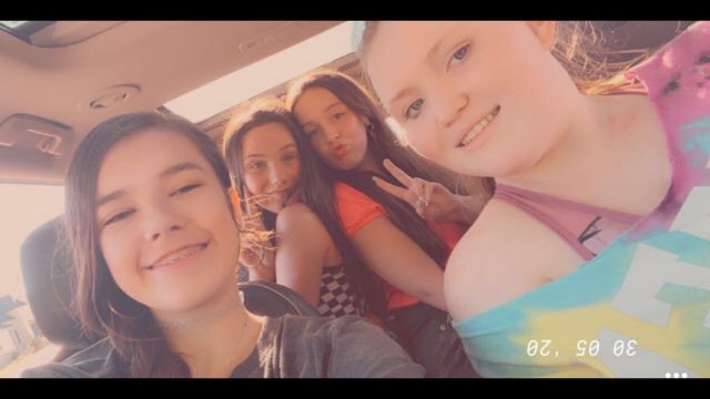 sherida73458980's tweet photo. @Carreraohara HAPPY Bday 🎉💗💕😍 BESTIE I love our looping days together 😍💗💕and you are the best to be around with LOVE 🥺MISS YOU #loopdays😂 #bestiebae https://t.co/e13ovWurOe