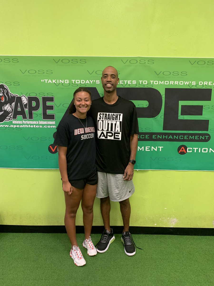 apeathletes's tweet photo. Tionna, a Basha grad, is headed to the @UNMLoboWSoccer to continue her soccer ⚽️ career. Tionna is an outstanding goalie who has been on her #APEGRIND 🔥 preparing to be an immediate factor as a freshman! 
We are #apeproud of the work Tionna put in, she's ready ! #justdifferent https://t.co/Y3uVh7Uh1F