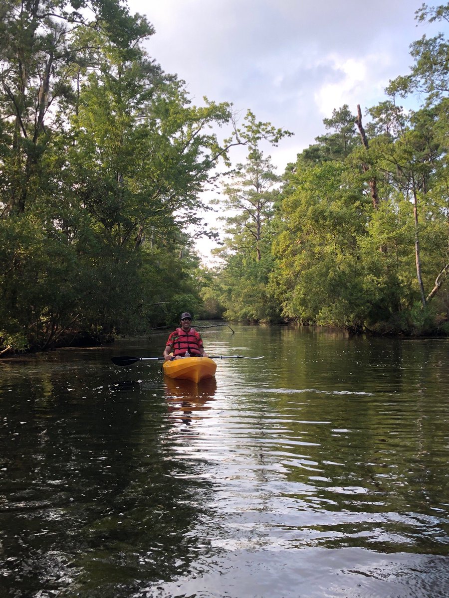 ramseykhamed's tweet photo. “Sometimes you find yourself in the middle of nowhere, and sometimes in the middle of nowhere you find yourself.” - Unknown #kayakadventure #kayaklife #kittyhawk #outerbanks #obx https://t.co/3DUbZjWEfR