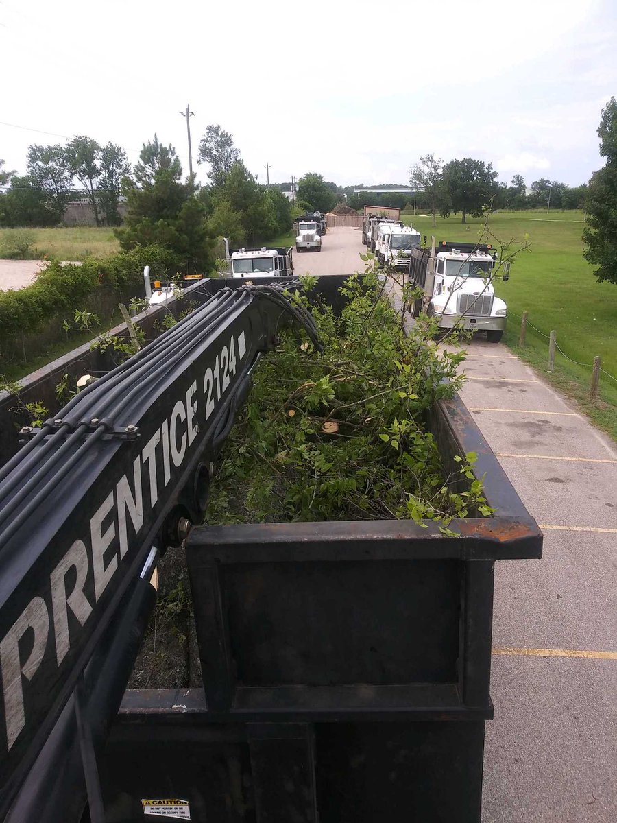HarrisCoPct2's tweet photo. When storms hit, Commissioner Garcia always has Precinct 2 crews on standby to support where needed. Today our team has been busy in the #eastaldine area clearing down trees and ensuring roads are safe. #precinct2strong https://t.co/NkDgFfE8cS