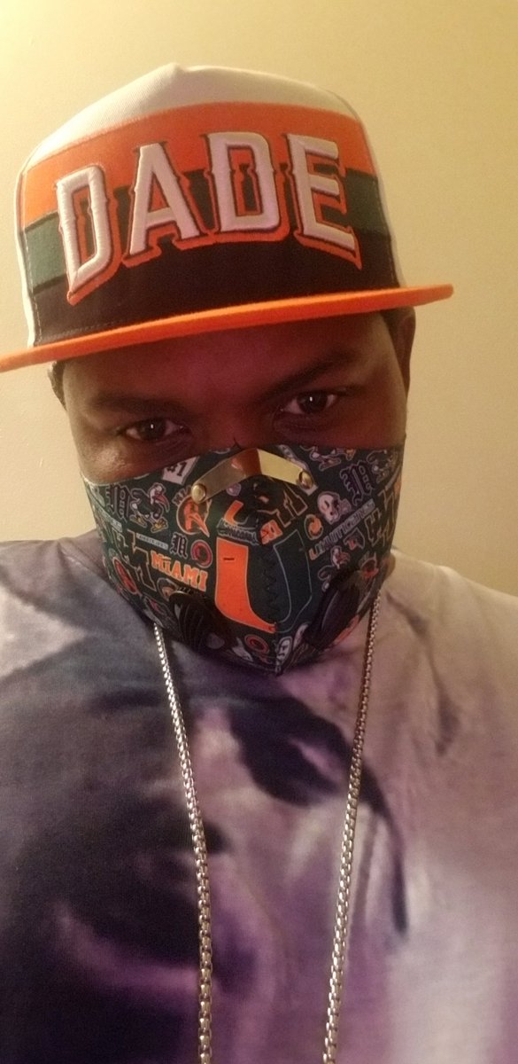 5King352's tweet photo. IT'S ALL ABOUT THA U🙌!!! https://t.co/PduD8tJtLw