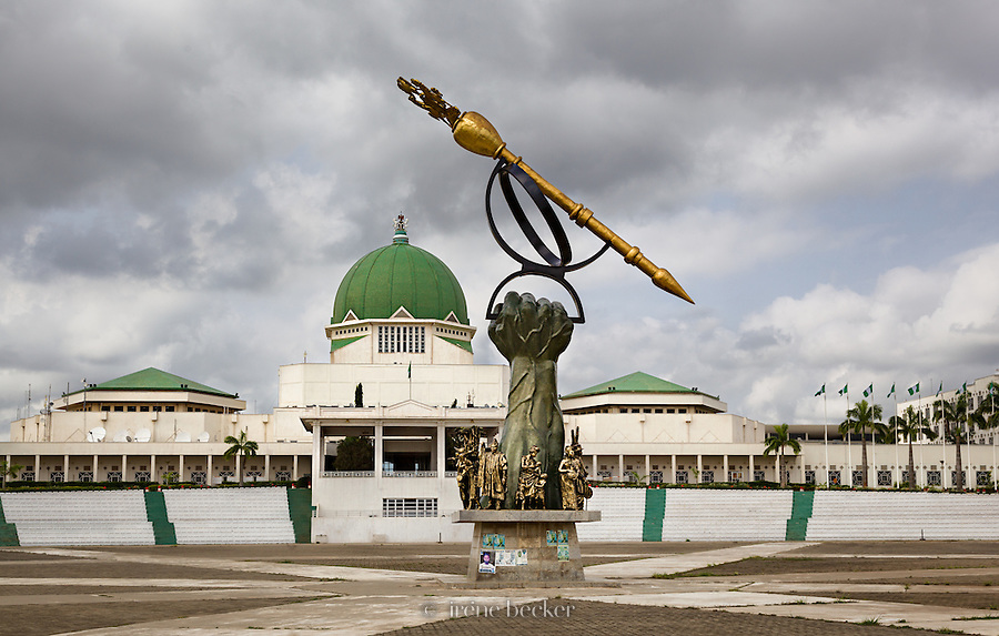 Nigeria's National Assembly is only a bit over 20 years old. Dome and wing form is clearly modeled on older structures like the US Capitol. Keep thinking the shape of the dome and some of the styling nod towards Islamic architecture.